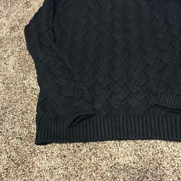 Thick Turtle Neck - Picture 3 of 5